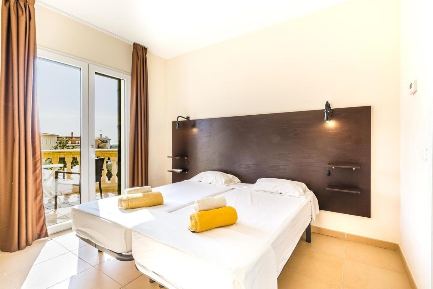 Moderne Reihenhaeuser Mit Gemeinschaftspool In Strandnaehe Und Golfplaetzen In Der Umgebung - A88107 Ferienhaus Sa Ràpita